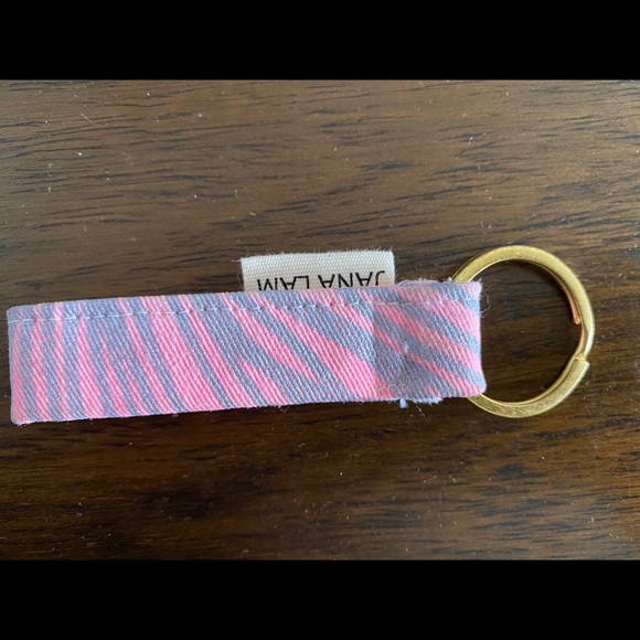 Jana Lam Pink Key Chain Loop Strap - Picture 2 of 2
